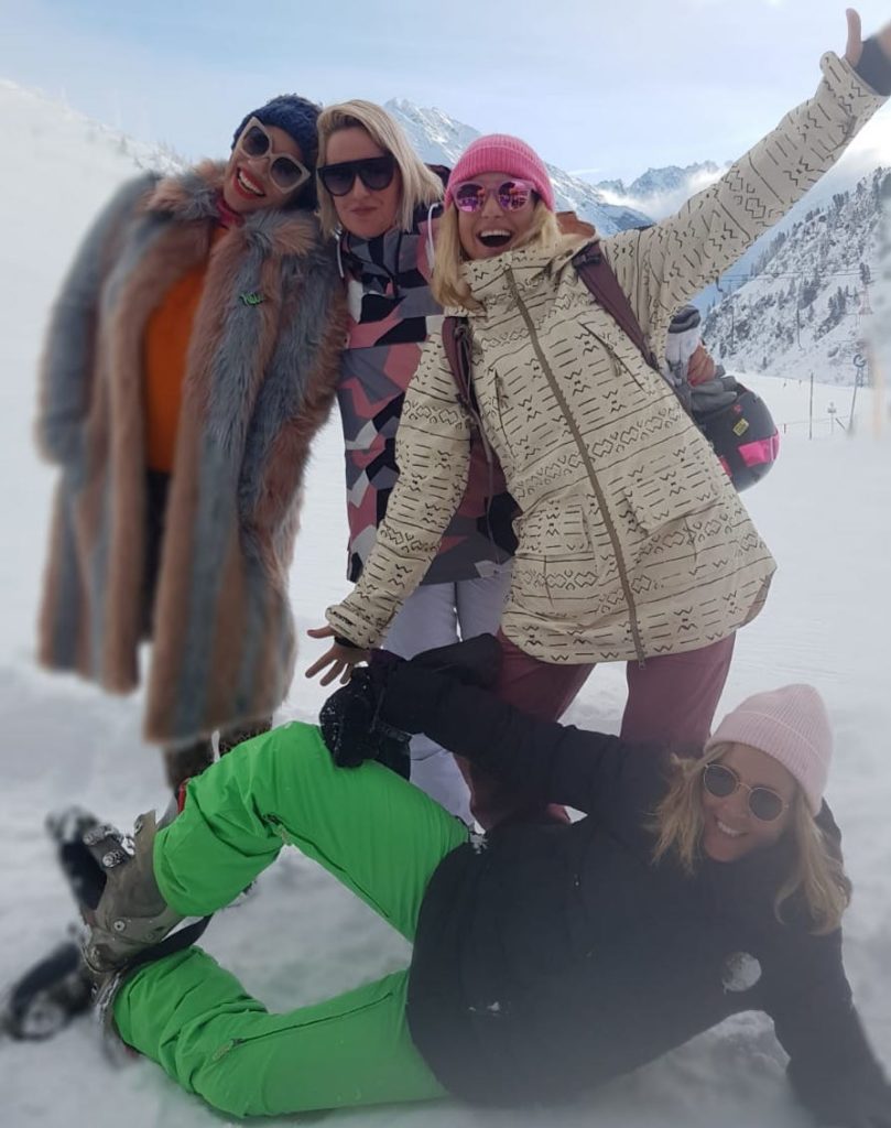 Girls Ski Trip Fun - Women Who Ski. Dress Like a Mum, Style Me Sunday, Clemmie Telford, Not So Smug Now